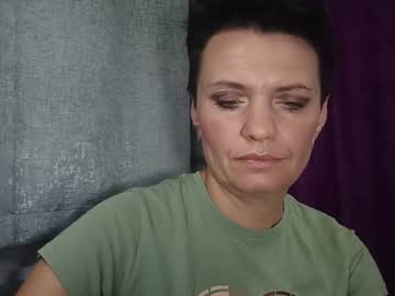 hotmamaqueen234