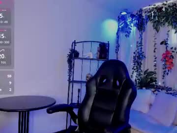 karol_elegance_