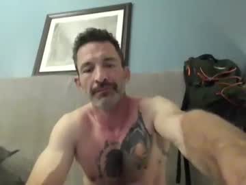 straighthungmarriedman