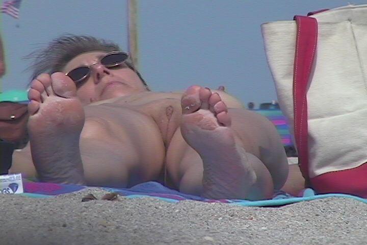 beach nudes — 21