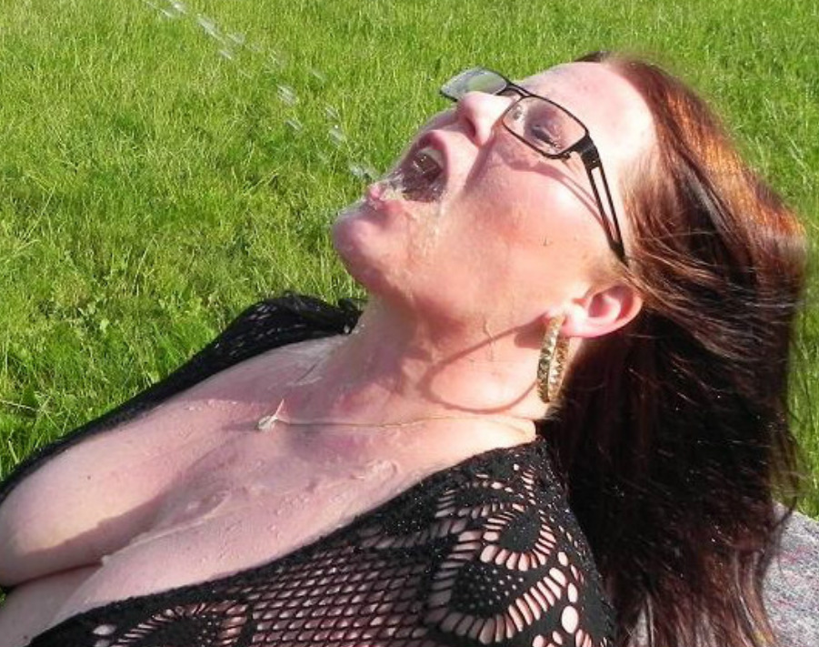 Piss drinking — 58