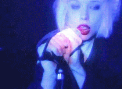 Alice Glass — 36