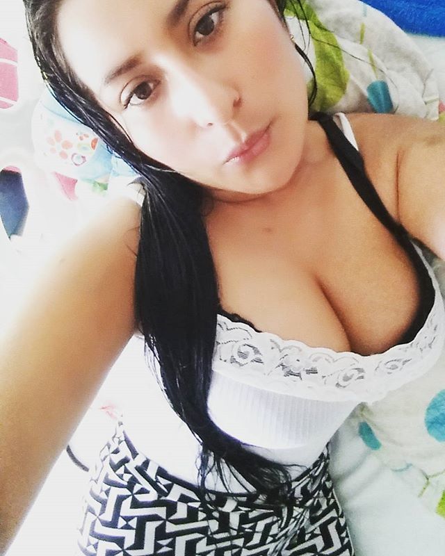 mas de mi sexy amiga — 21