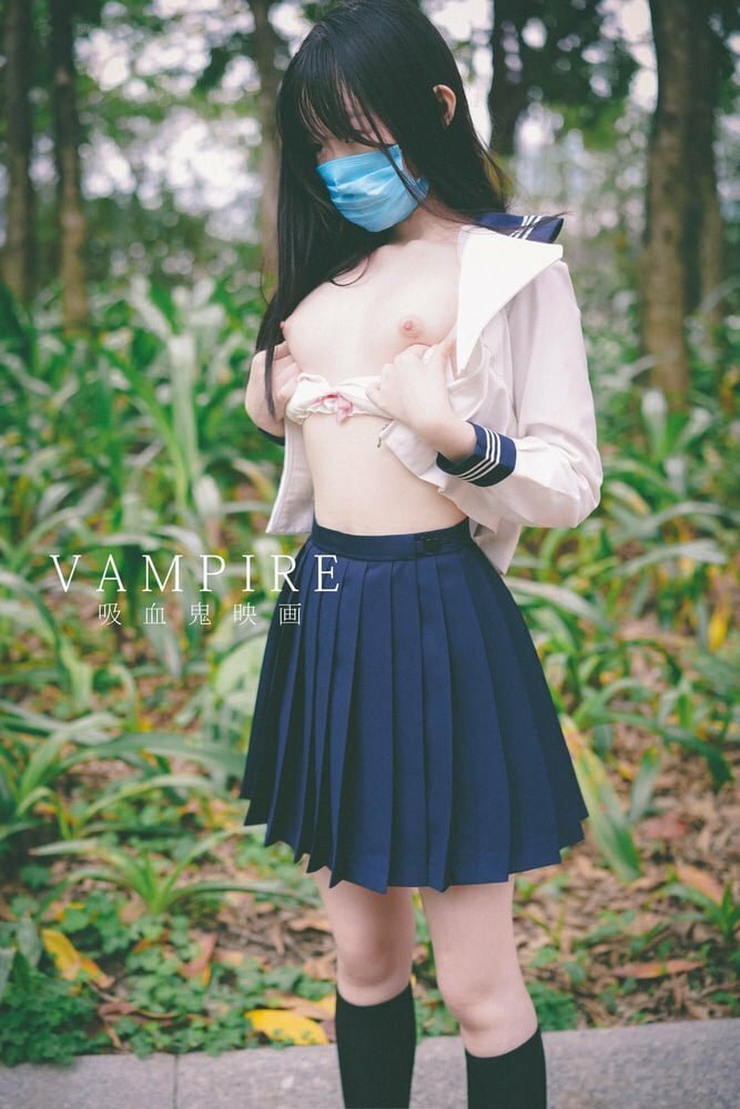 VAMPIRE schoolgirl — 45