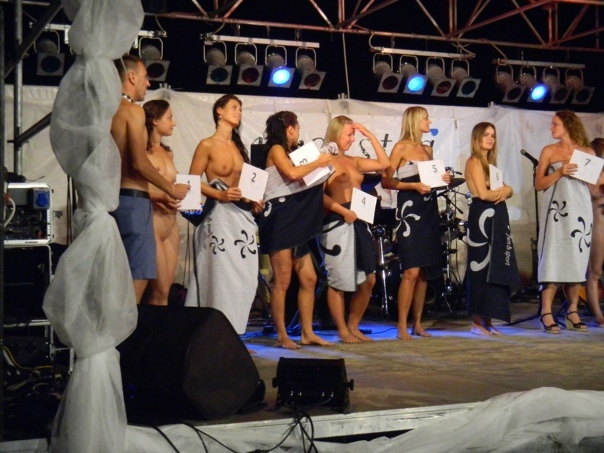 Koversada Nude Dancing in Public | Beauty Contest — 23