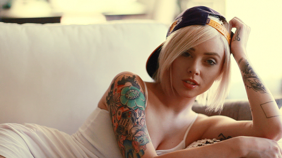 PUNK,GOTH,TATS AND ROCKING BABES BY GINA AND TARA — 9