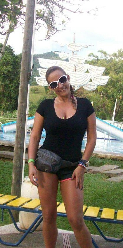 Nuestras amigas...vestidas y desnudas... — 11