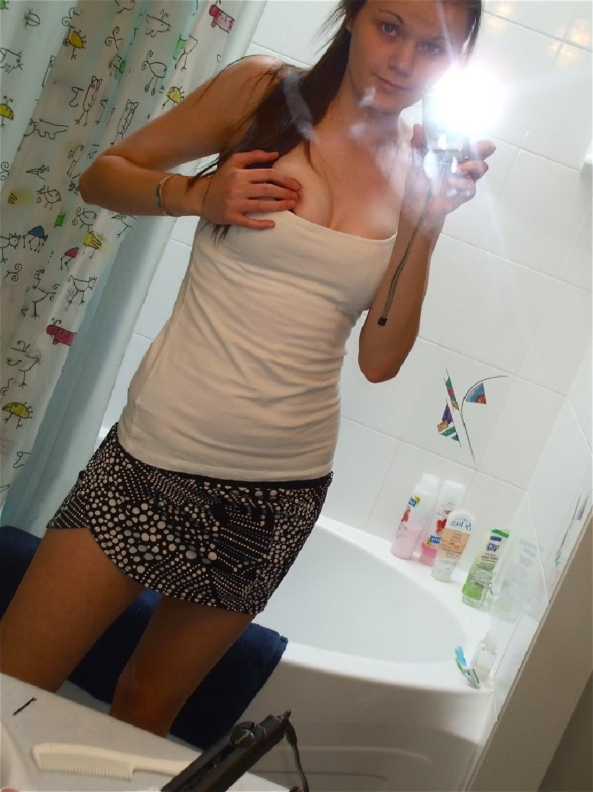 Selfies of a lonely Girl — 26