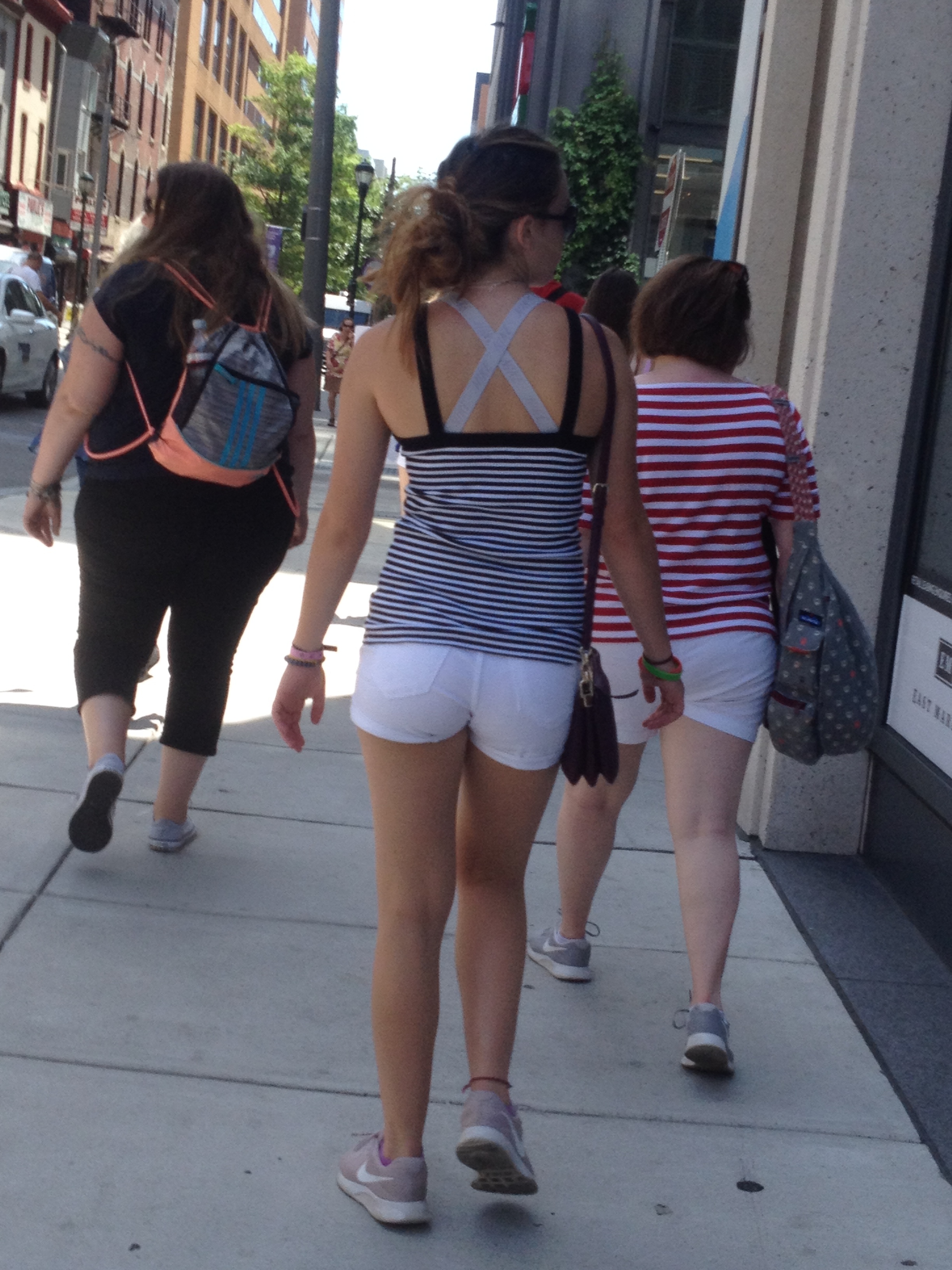 Candid Teen VPL in the City — 15