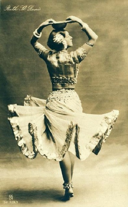 Vintage Gypsy Dancers — 8